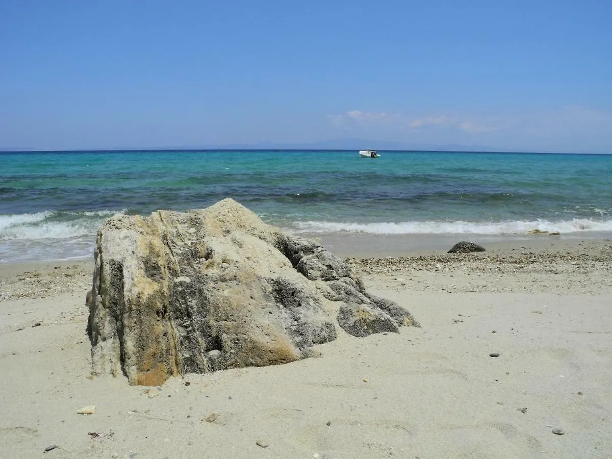 Europa Apartments Stefanos Kriopigi Grecia